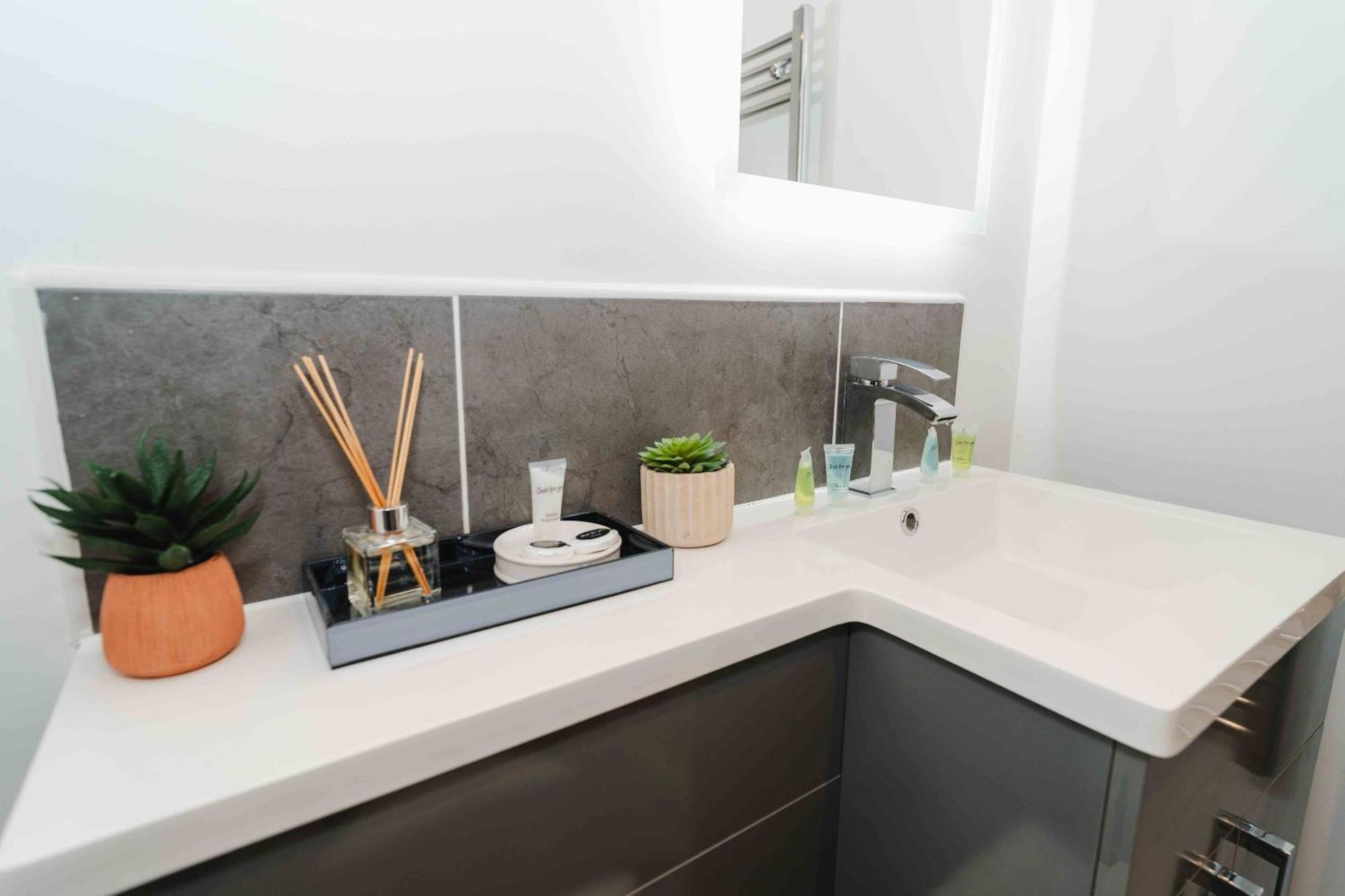 Stunning Luxury Stay By Vichy Kingston upon Hull Zewnętrze zdjęcie